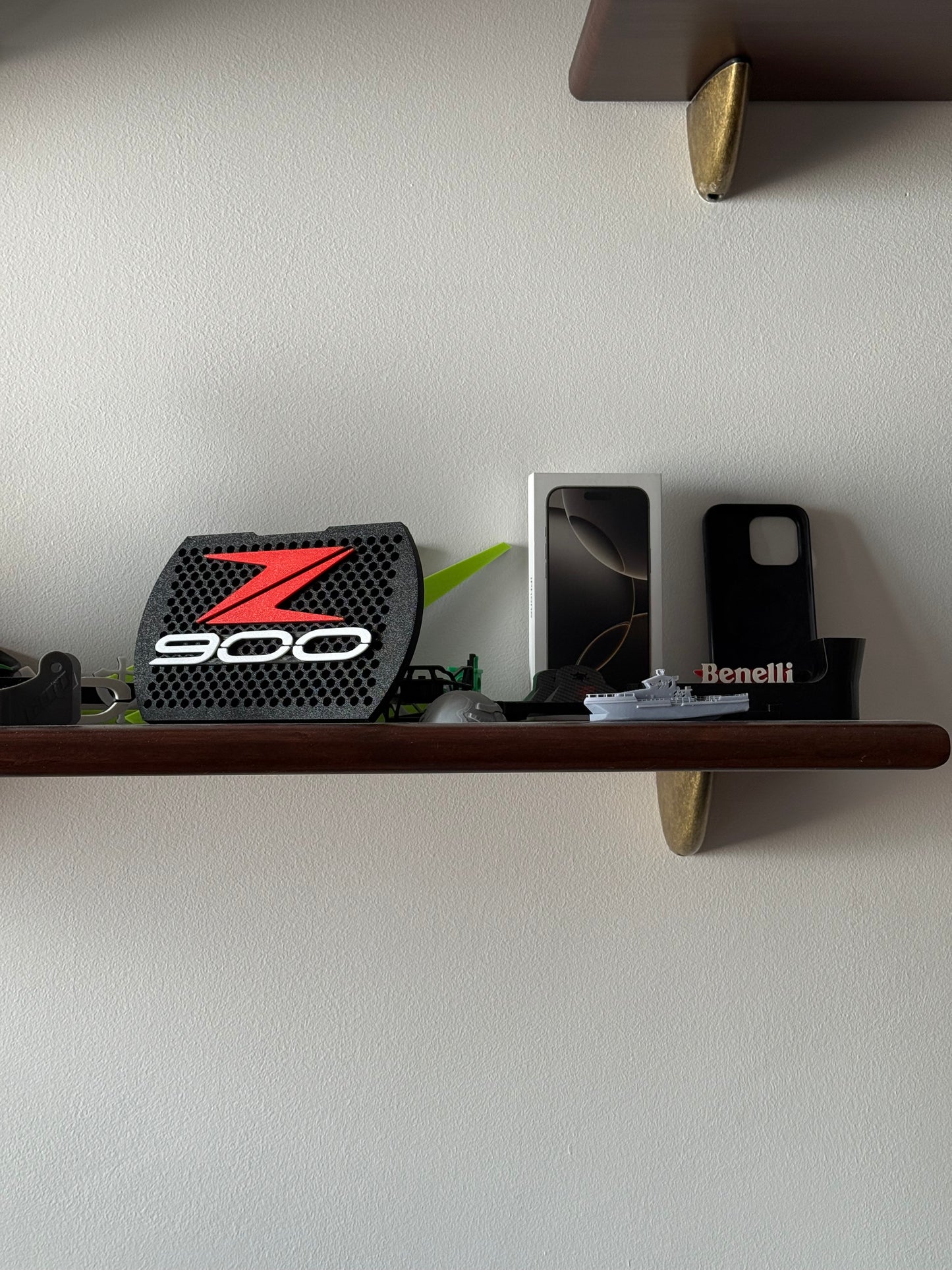 Decoración z900: forma de rejilla + logos