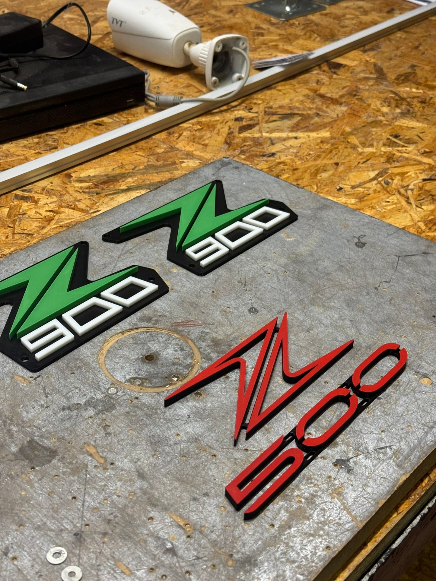 Accesorios z900: Emblemas 3D cubreradiador