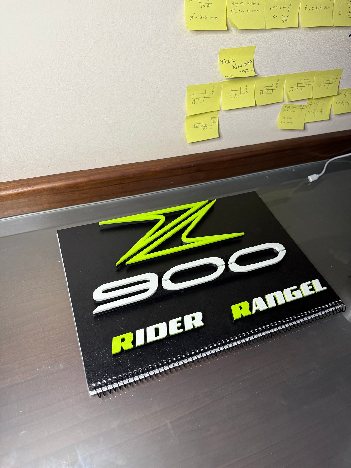 Novedad z900: Emblema 3D Z 900 Akrapovik Rider