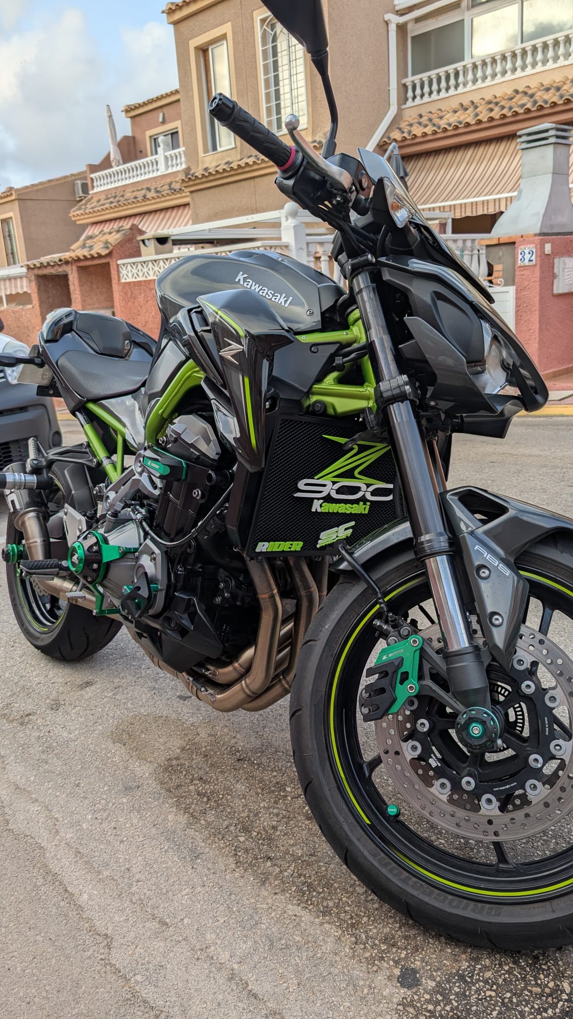 Novedad z900: kit Emblemas 3D Z 900 SC + Nombre + KAWA