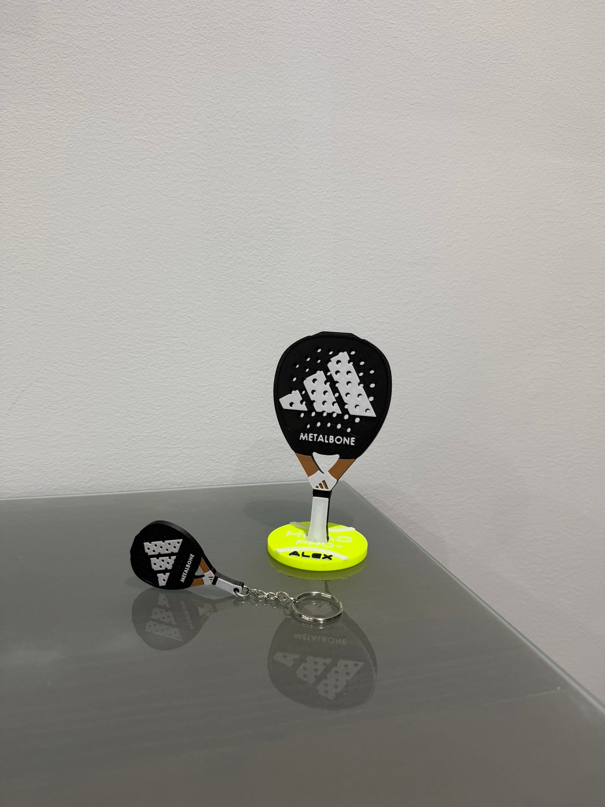 Pádel: NOVEDAD-- kit pala de pádel formato decoración escritorio + llavero