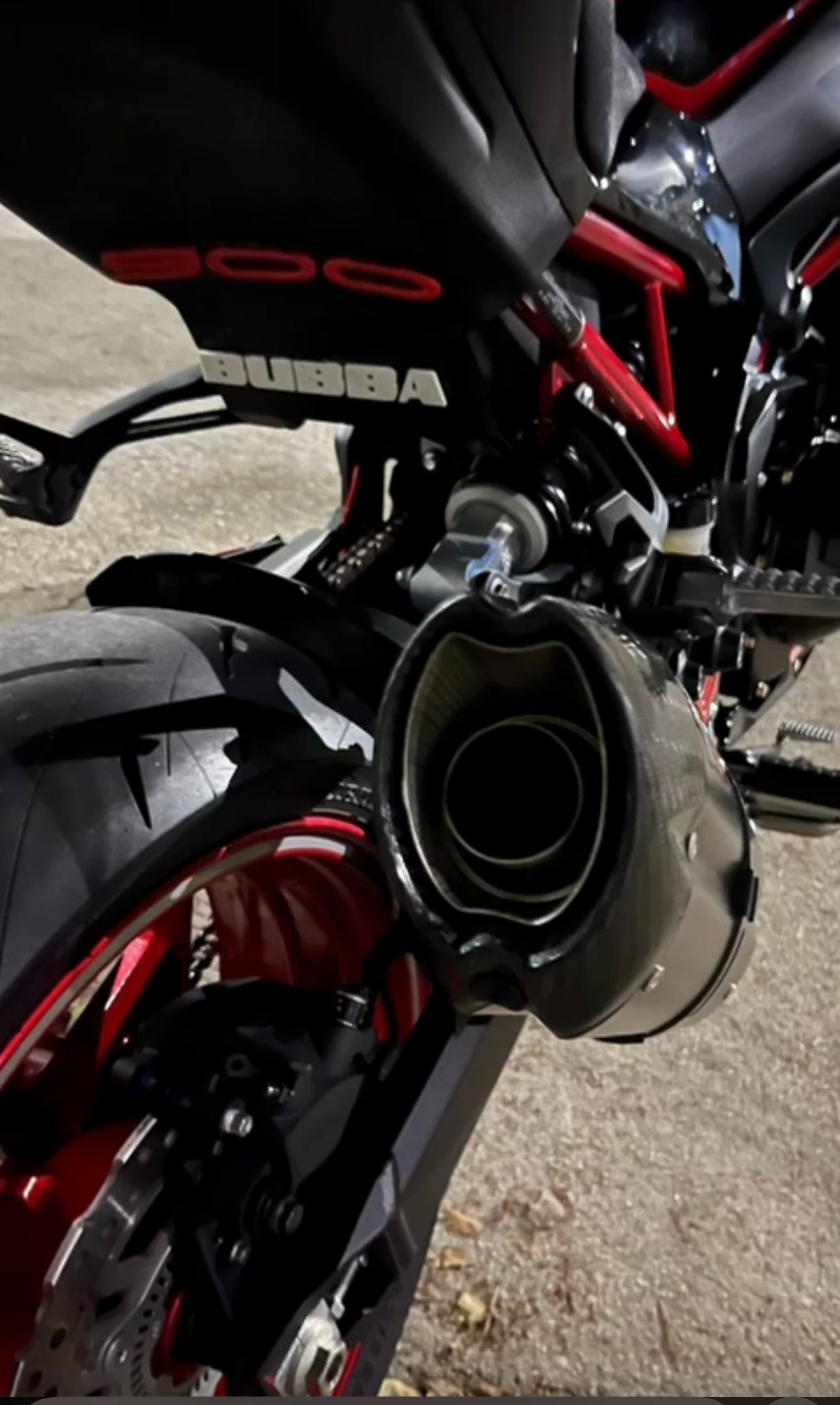 Accesorios z900: Logos en 3D paso rueda trasero