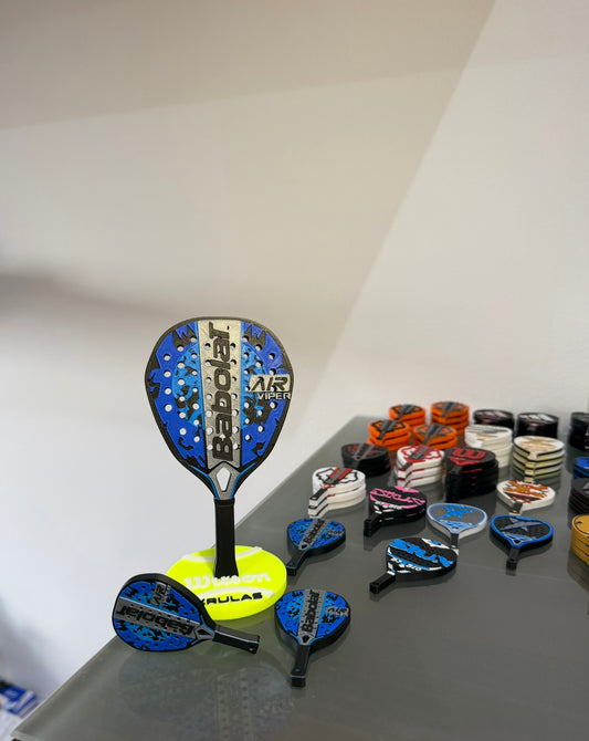 Pádel: Llavero + trofeo BABOLAT