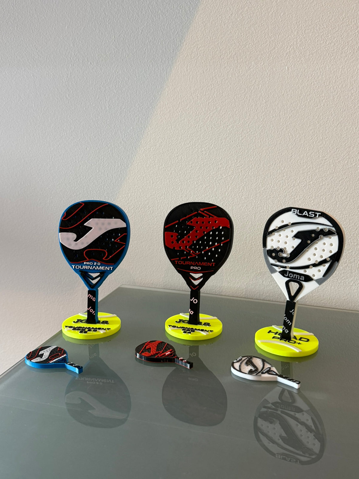 Pádel: NOVEDAD-- kit pala de pádel formato decoración escritorio + llavero