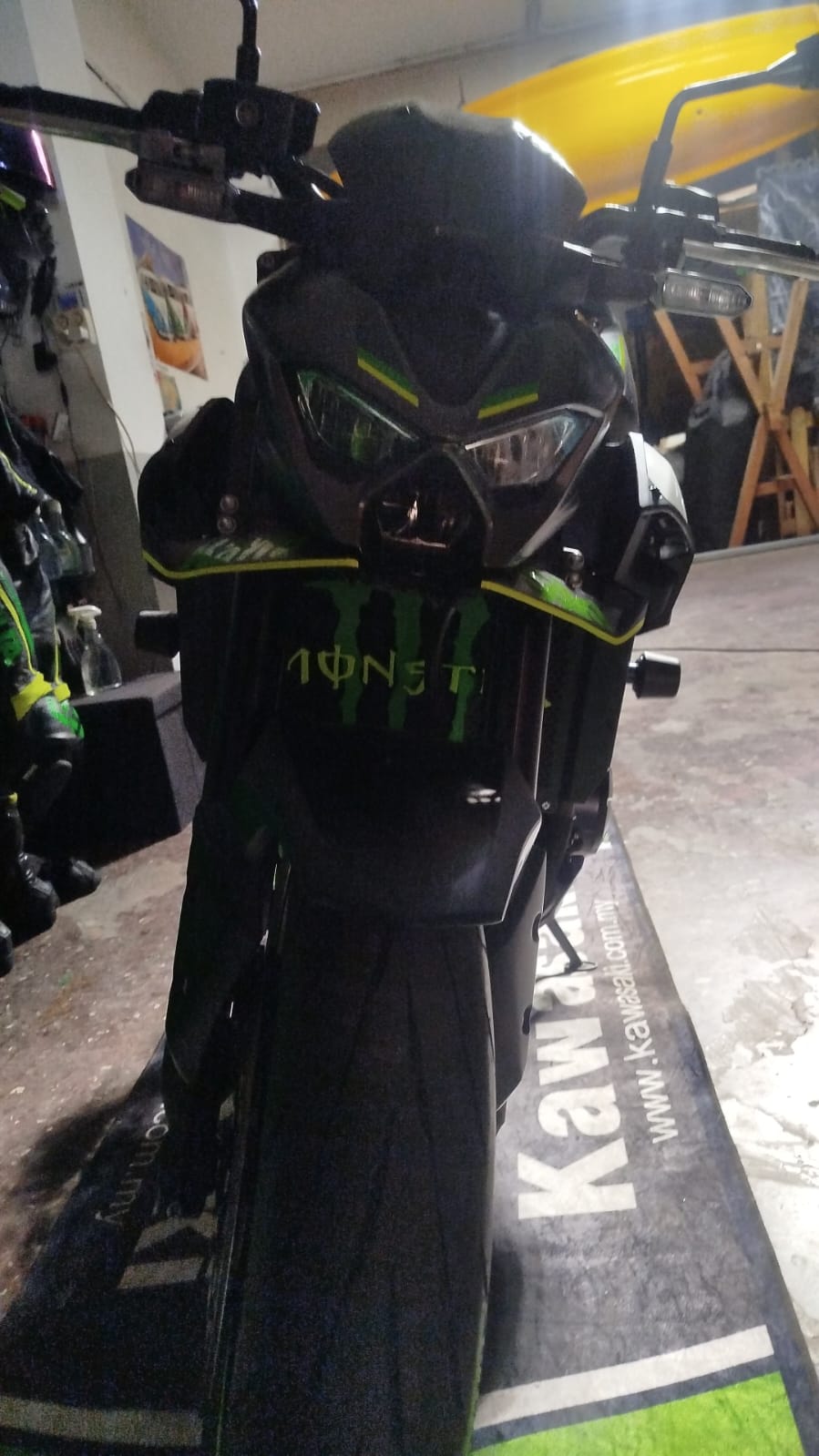 Accesorios z900: Rejilla monster lima + verde