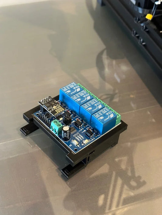 Microelectrónica: Modulo rele 4 canales con arduino incorporado